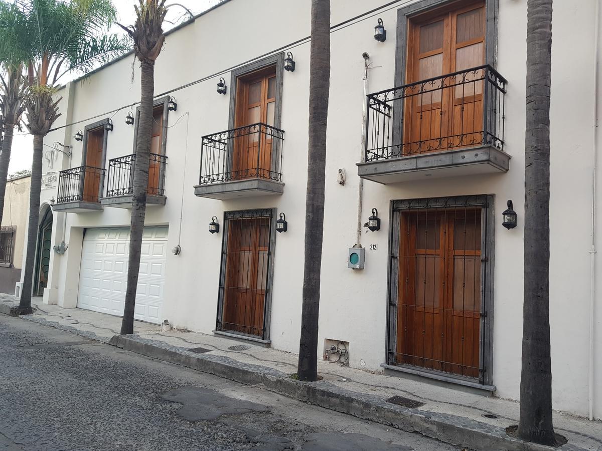 Отель Puerta San Pedro Тлакепаке Экстерьер фото